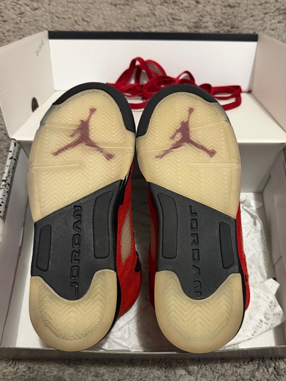 Jordan 5 Raging Bull Size 4.5 - Picture 3 of 5